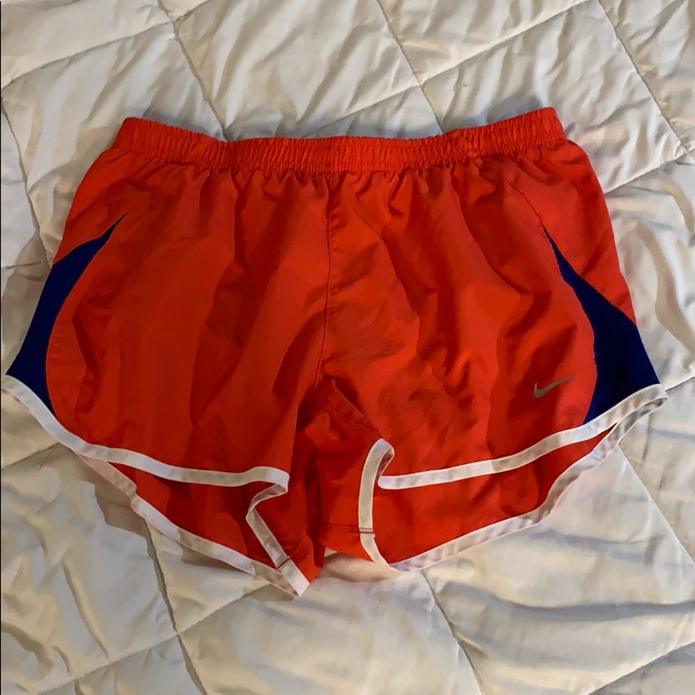 NIKE - Running Shorts